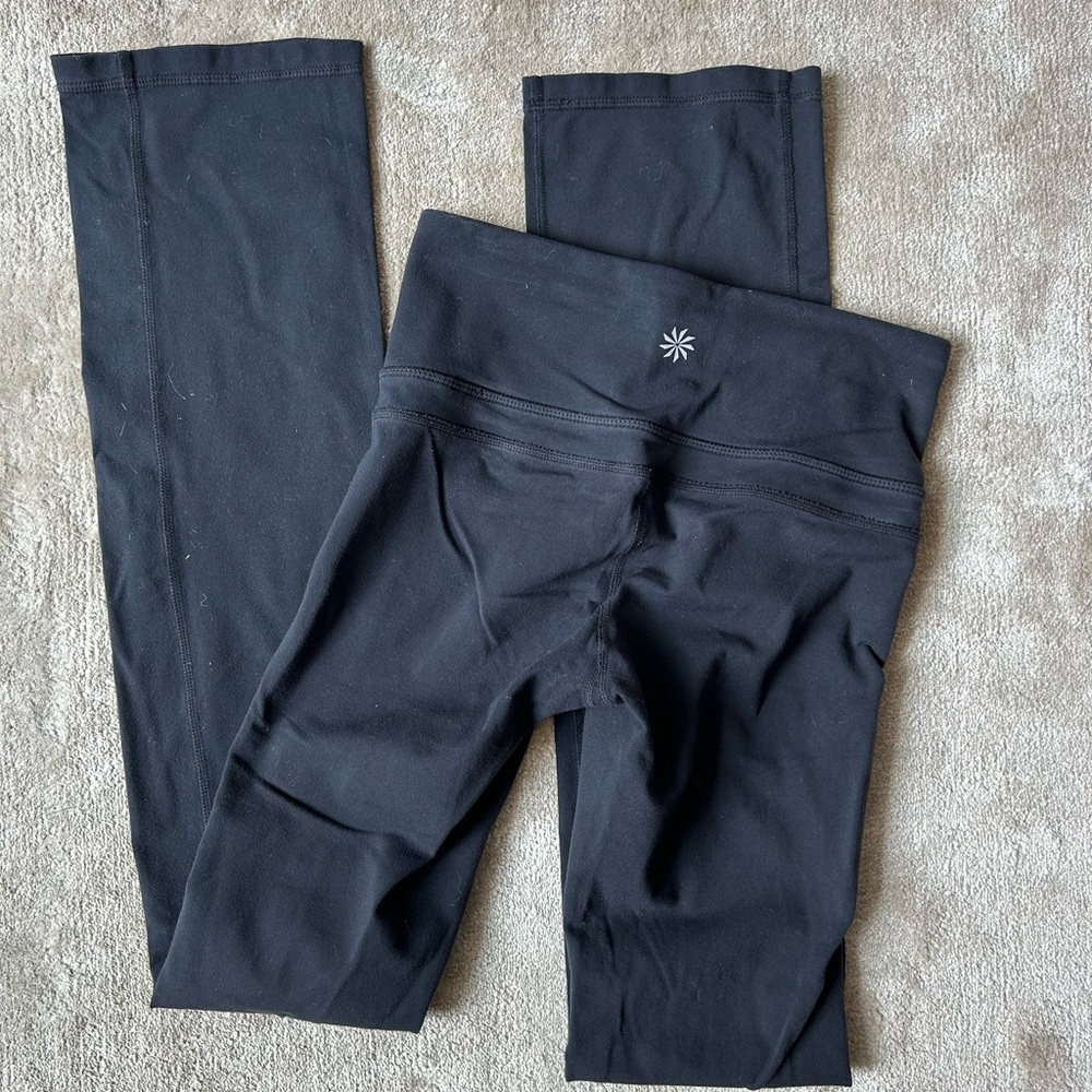 Athleta Straight Leg Mid-Rise Leggings